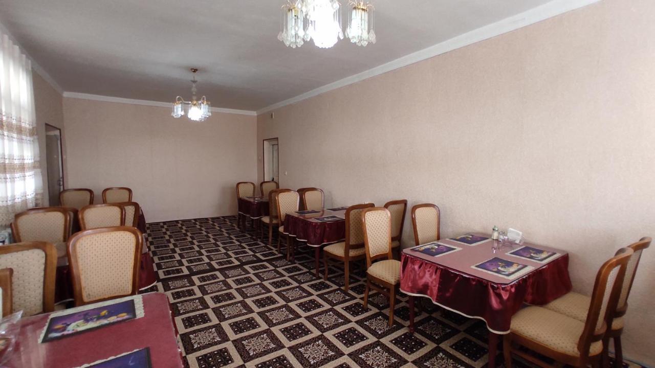 Bed and Breakfast Avesto Ургенч Экстерьер фото